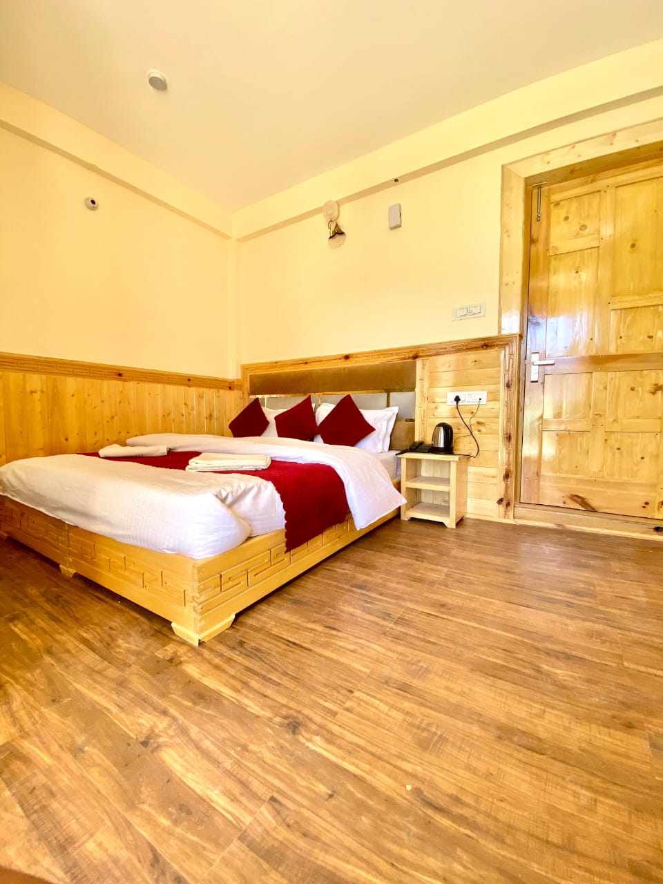 Mountain View Deluxe Room photo 13